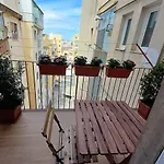 San Pietro Center شقة